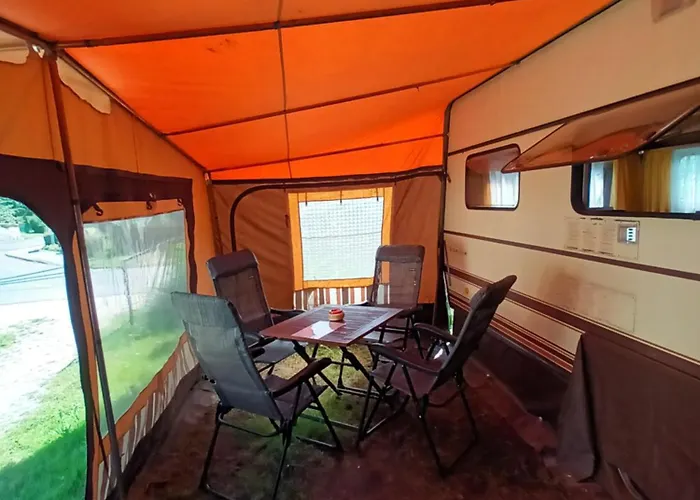 Schlafplatz Fuer Radfahrer Und Wanderer Gross Dratow